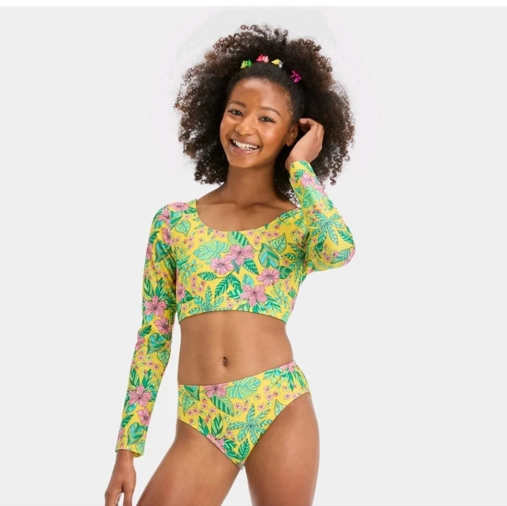 Girls' Tropics Utopia Floral Printed Rash Guard Top Only - Art Class